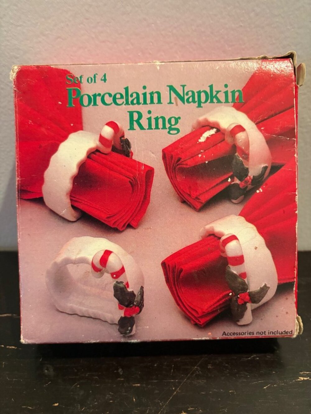Set Of 4 Porcelain Christmas Napkin Rings Santa & Candy Cane Design